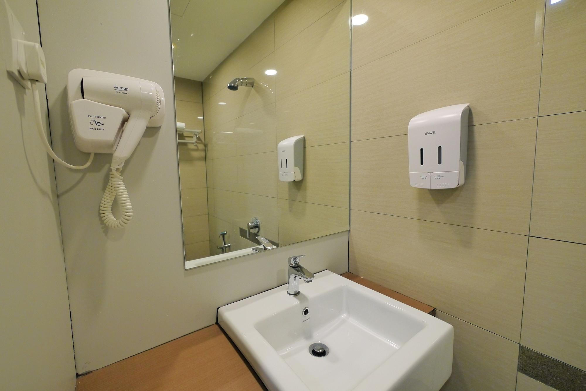 33 Boutique Hotel Bandar Sunway Petaling Jaya Esterno foto